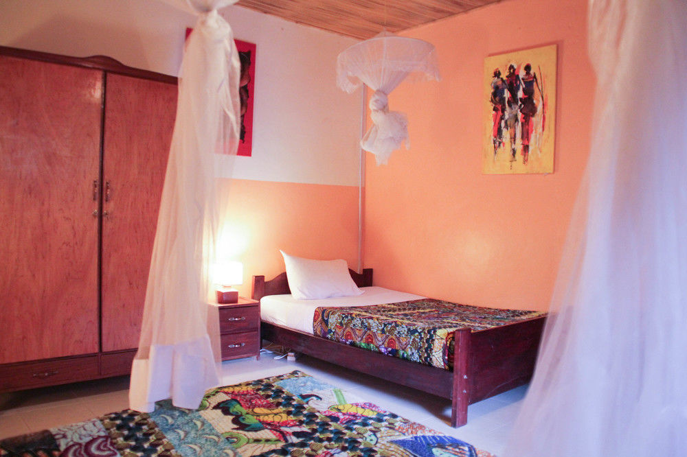 Heaven Restaurant & Boutique Hotel كيغالي المظهر الخارجي الصورة